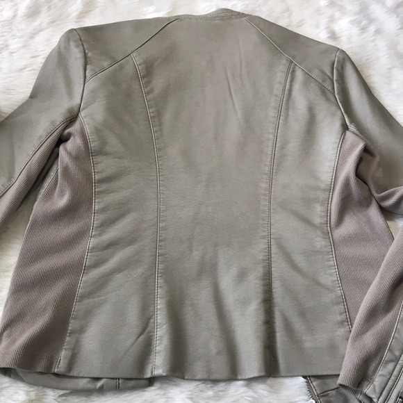 ๐Express(Minus The)Leather Jacket ๐ธ Size XS/TP - Picture 6 of 8